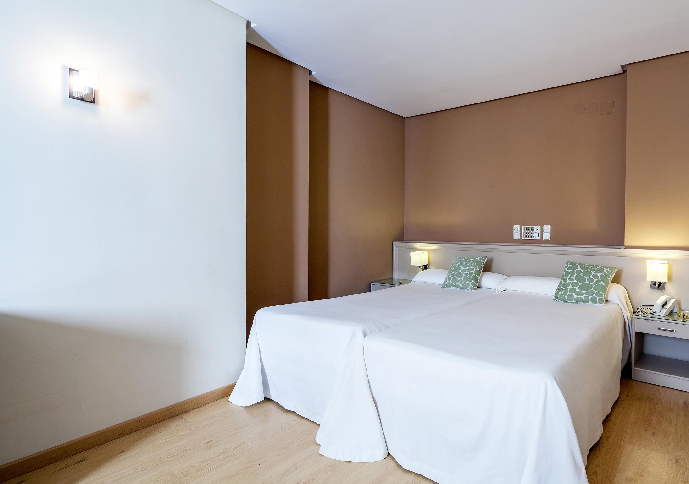 Plateria Hotel 2*